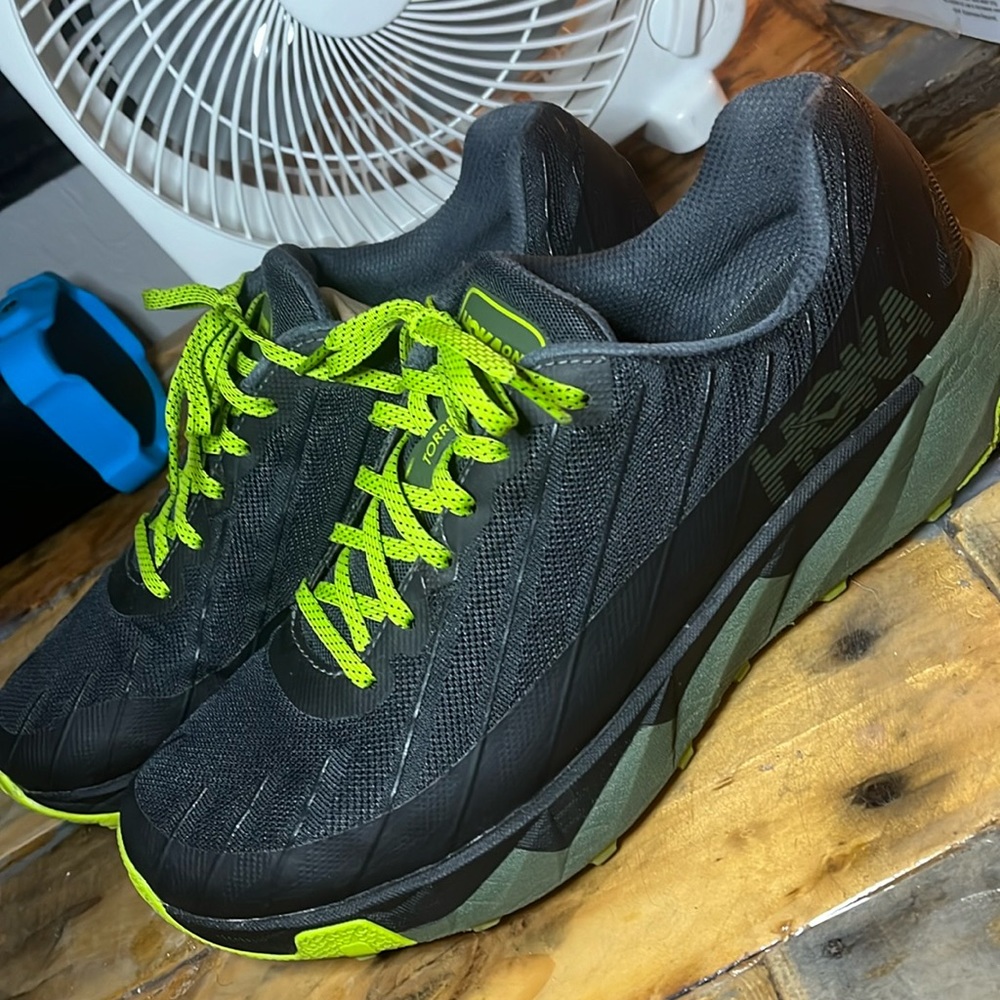 Hoka Torrent sz11